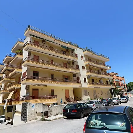 Holiday home Casa Vacanze Marinaio A